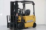 Elektro 4 Rad CAT Lift Trucks